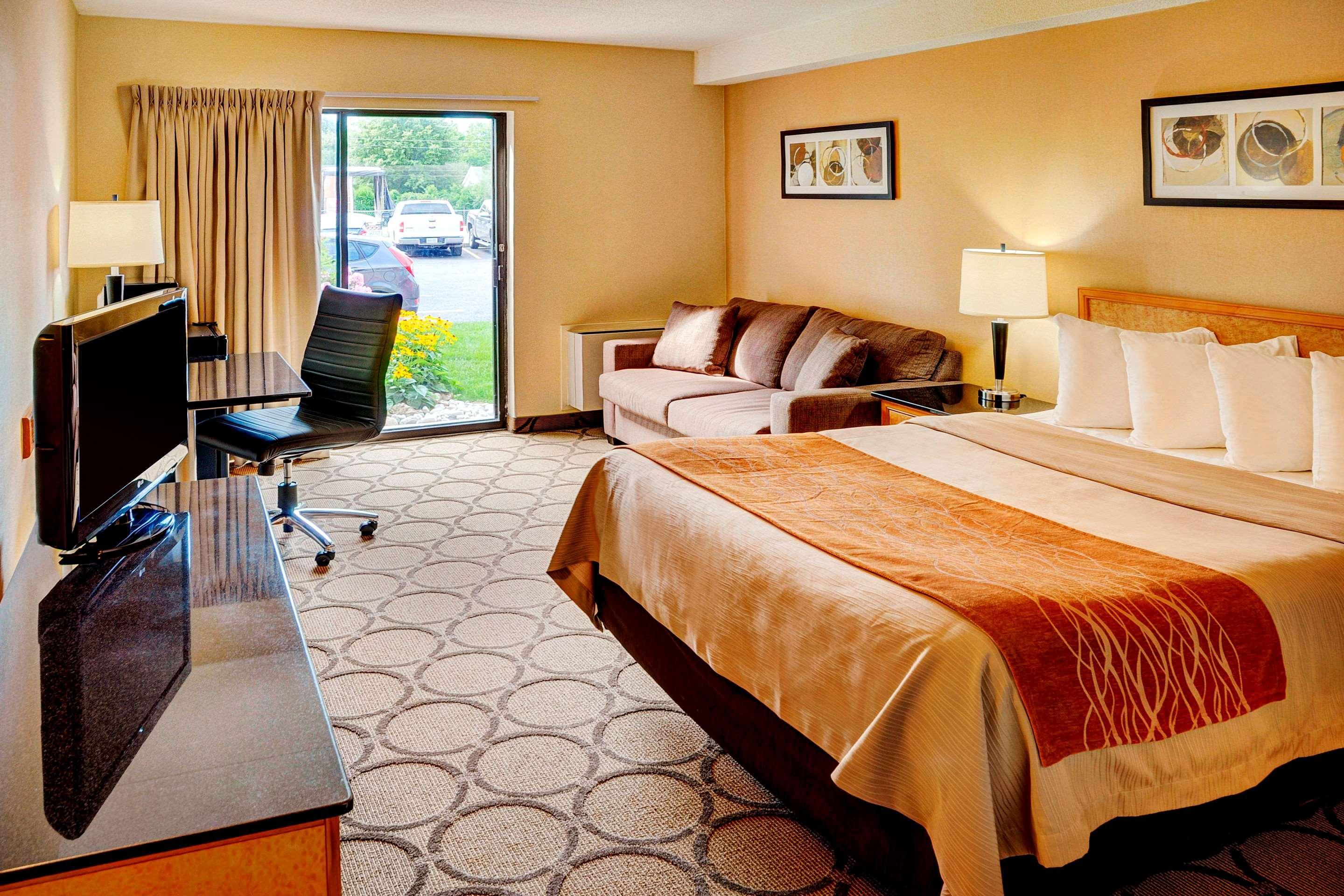 Comfort Inn Thunder Bay Exterior photo