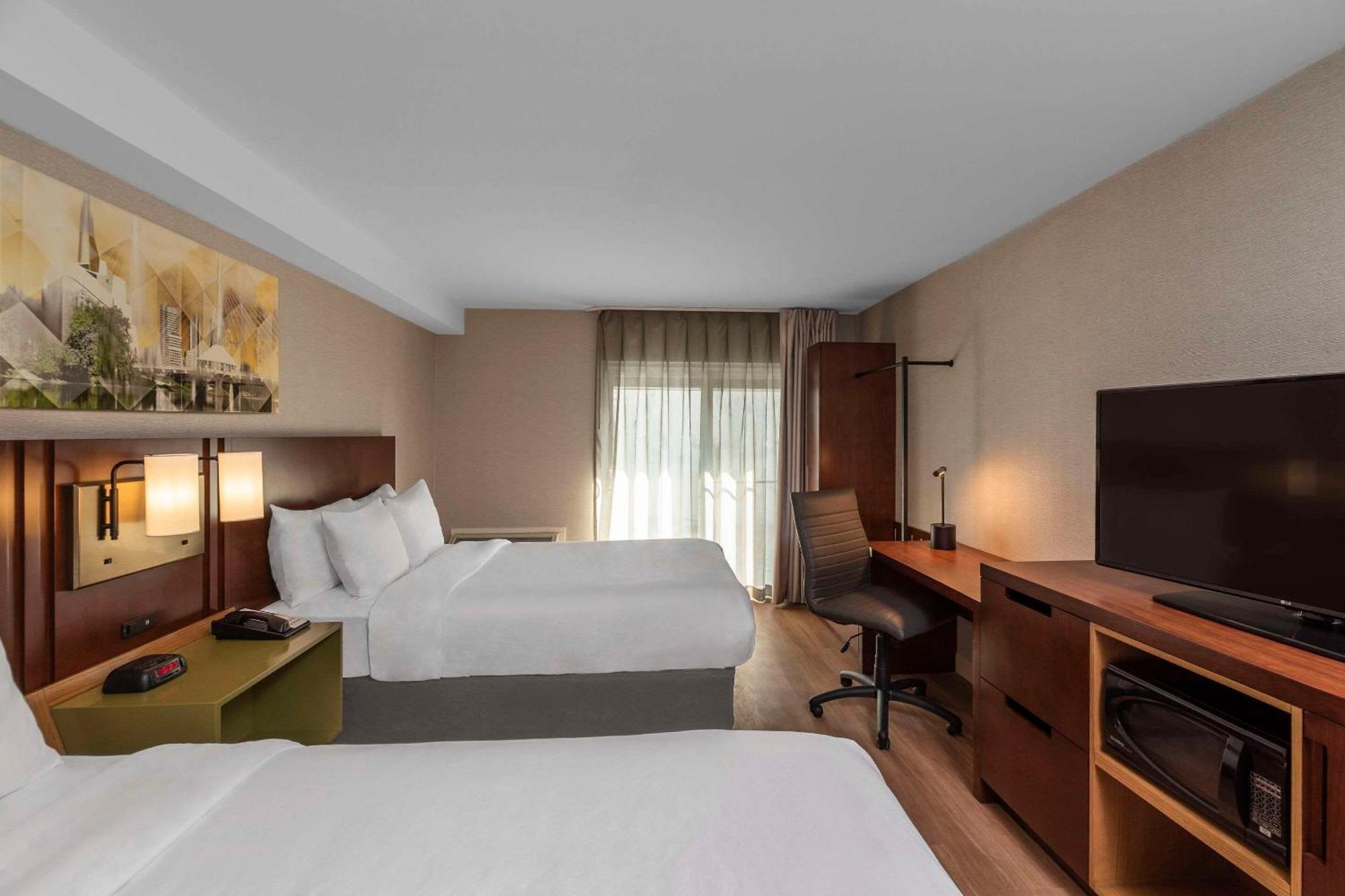 Comfort Inn Thunder Bay Exterior photo